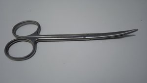 tijera stevens curva 11 cm 01